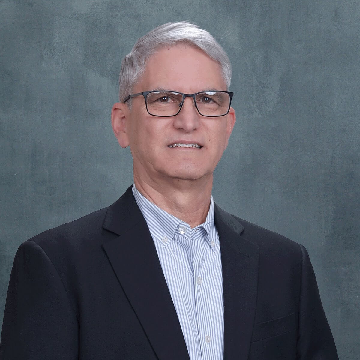 Dennis Ellington headshot